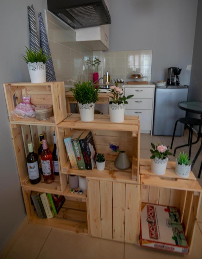 To Mikro Boutique Apartment Λευκάδα Εξωτερικό φωτογραφία