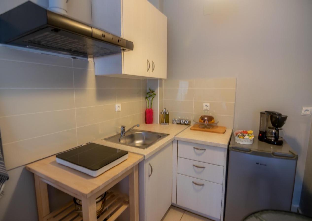 To Mikro Boutique Apartment Λευκάδα Εξωτερικό φωτογραφία